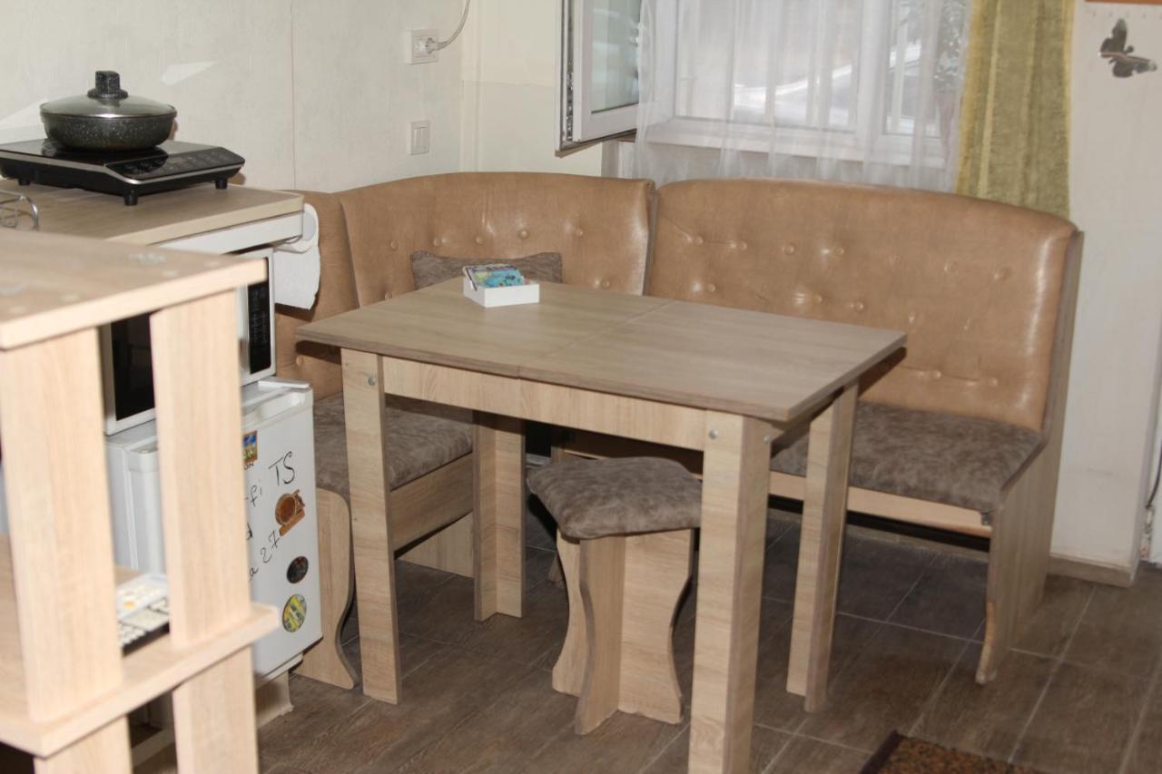 Guest Room "Trip Spirit" Tbilisi Exteriör bild