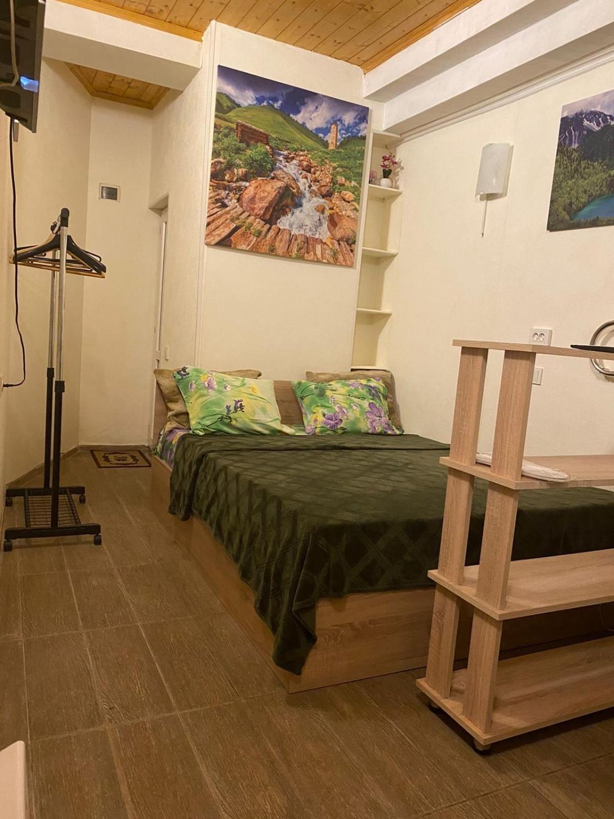 Guest Room "Trip Spirit" Tbilisi Exteriör bild